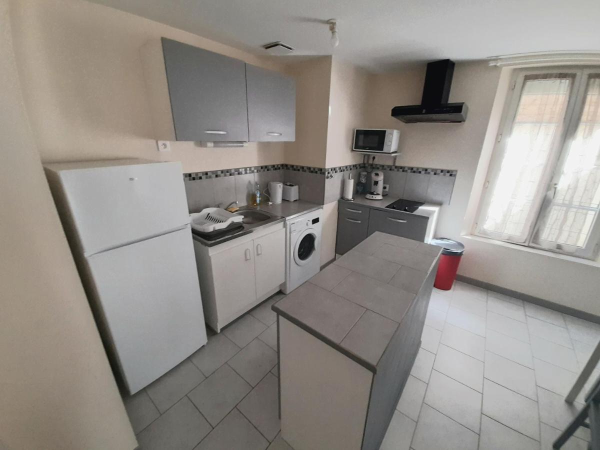 Animalier Apartment Жоани Екстериор снимка